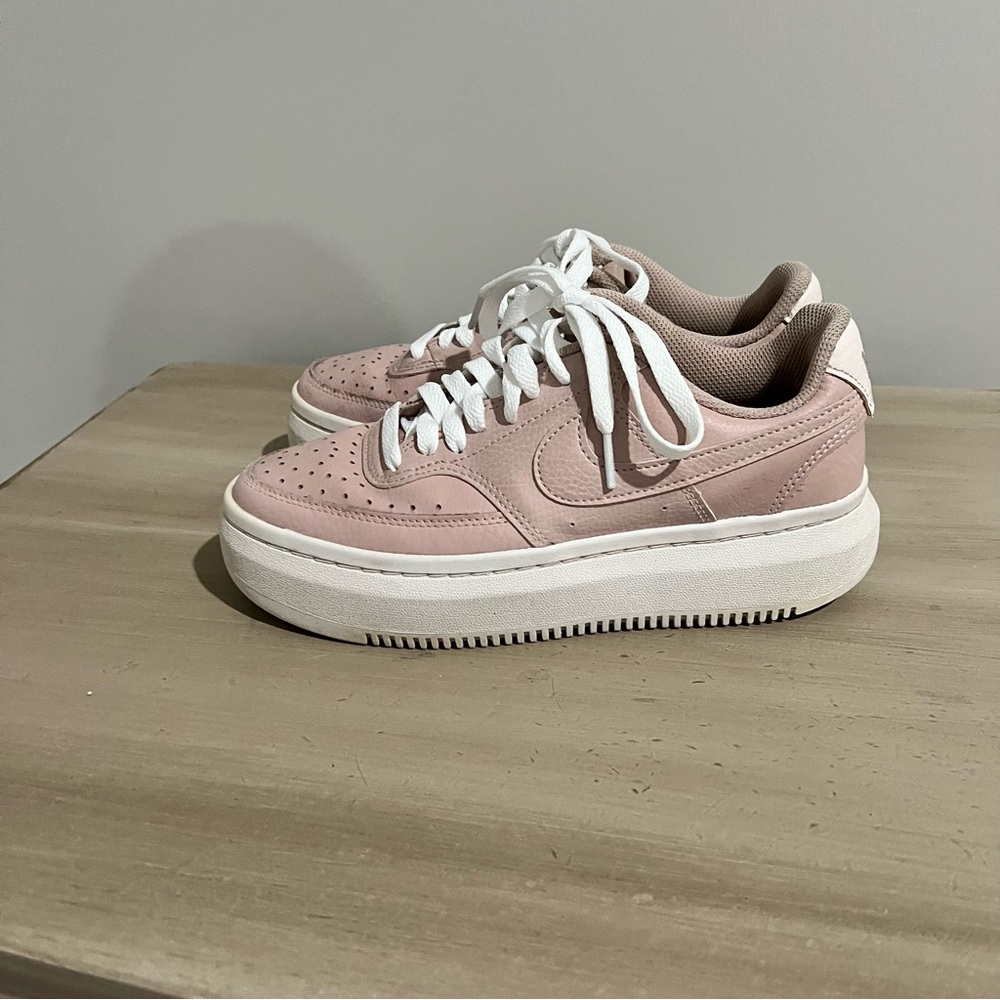Nike Pink Court Vision Alta Cute Platform Casual Sneakers Women’s Size 7